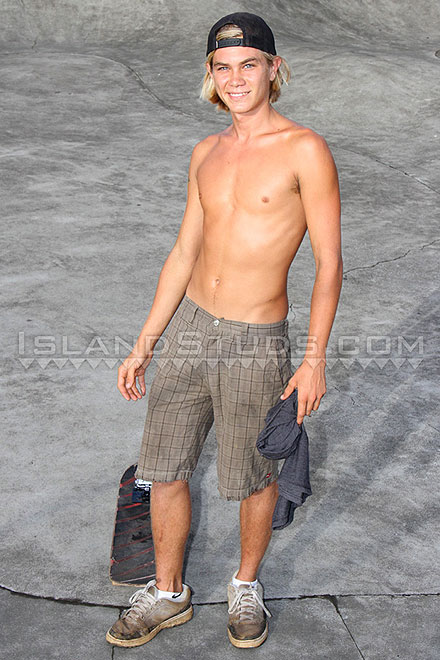 Uncut Nudist Skater Boy Image