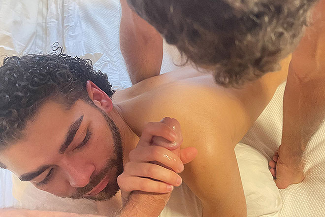 Fuck My Hairy Little Peach Image
